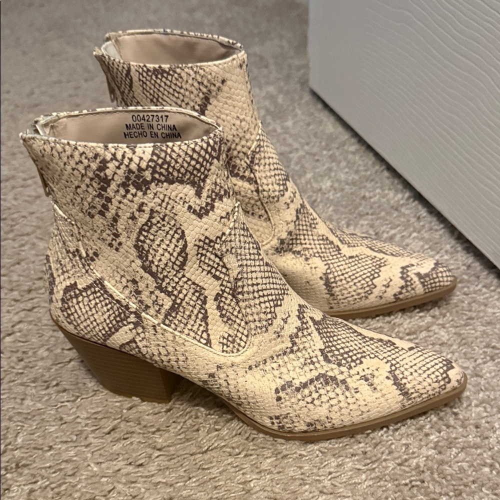 Forever 21 Beige Snakeskin Ankle Boots